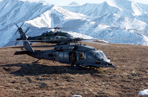 /Portals/6/UltraPhotoGallery/1999/2/thumbs/1.Pave Hawks in AK.jpg